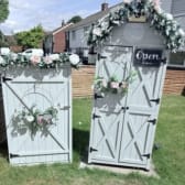 Bunnies Bakes cake shed