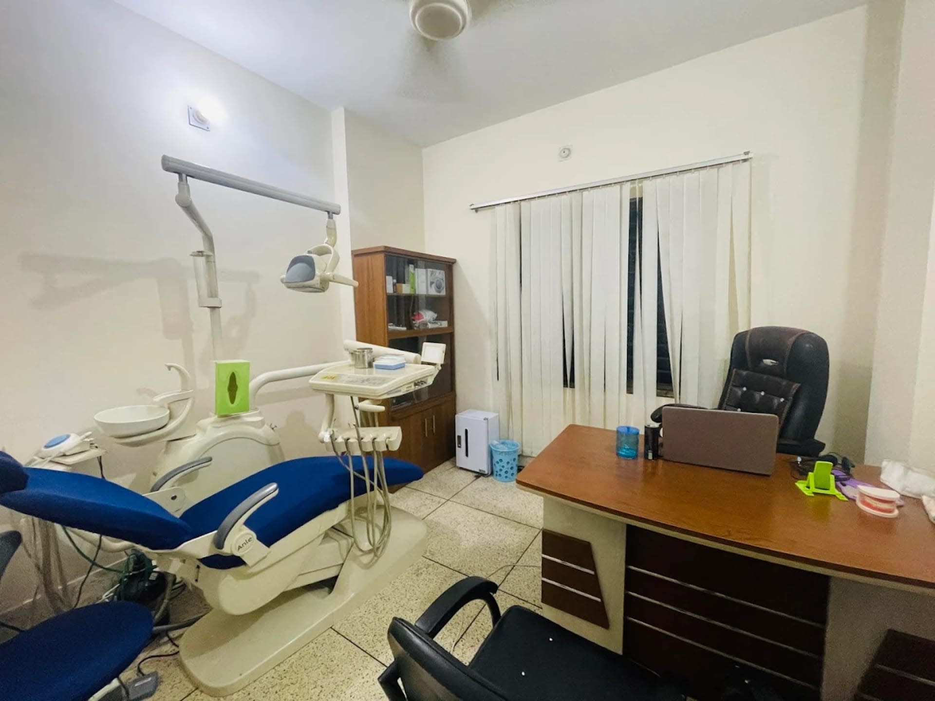 স্মাইল ডেন্টাল কেয়ার - যাত্রাবাড়ী শাখা gallery - Smile Dental Care