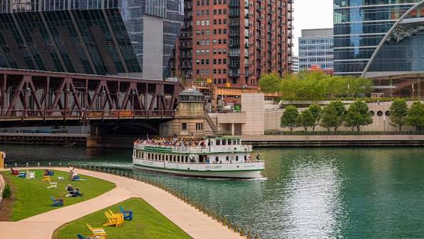 Chicago Architecture Center River Cruise