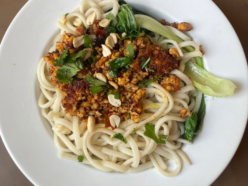 Zorpido Keema noddle (Chicken)
