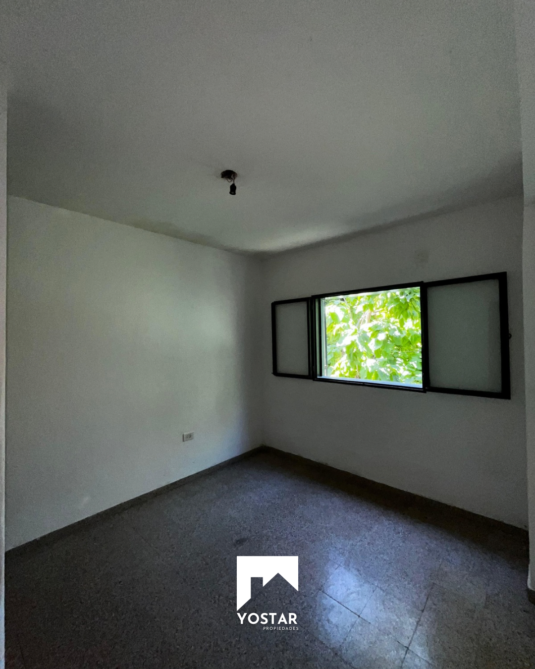 Departamento de 2 Dormitorios en Venta - Miniatura 4