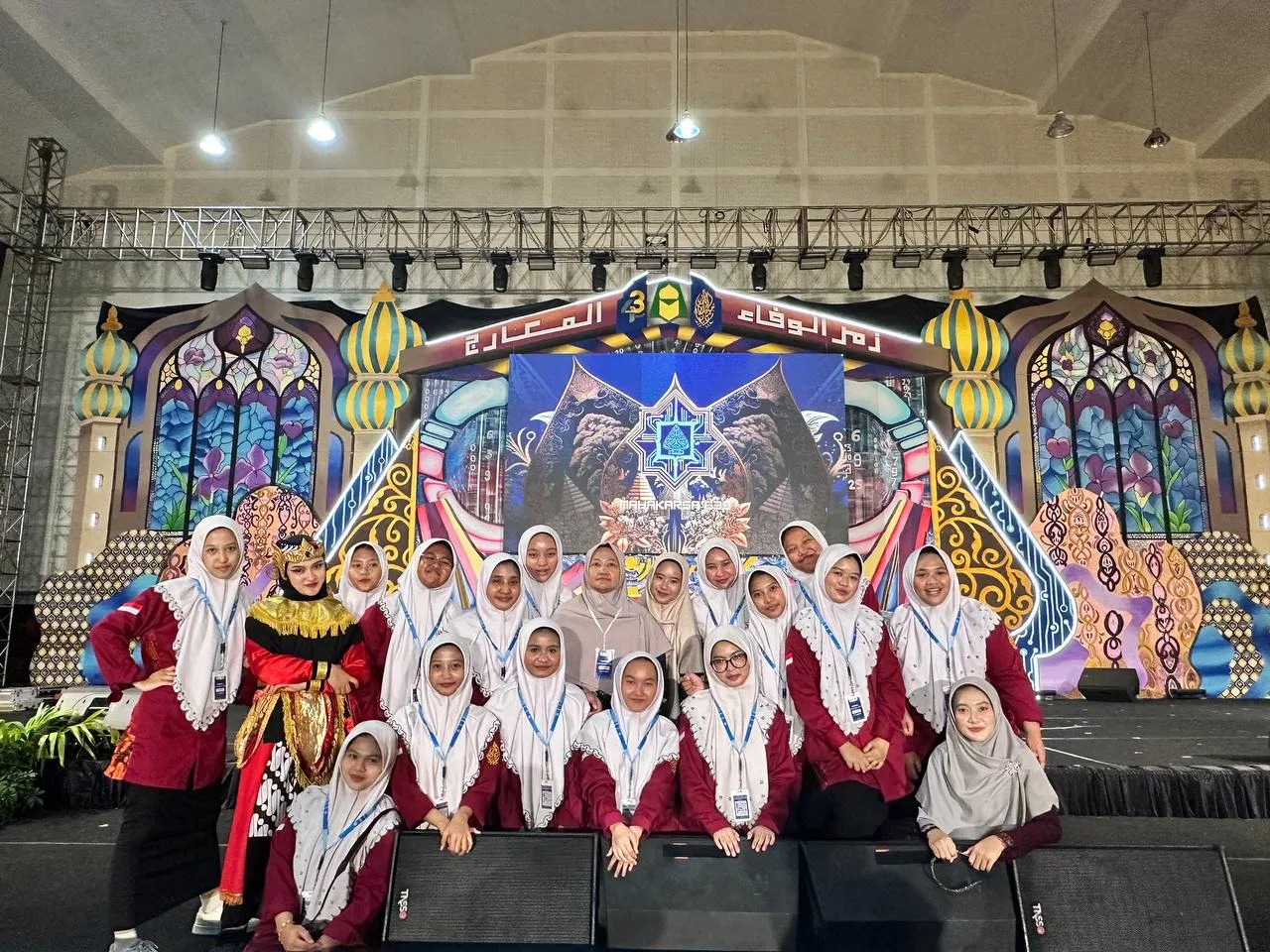 Foto kelas XII 3 SMA (SOCIAL SOCIETY) ke-2