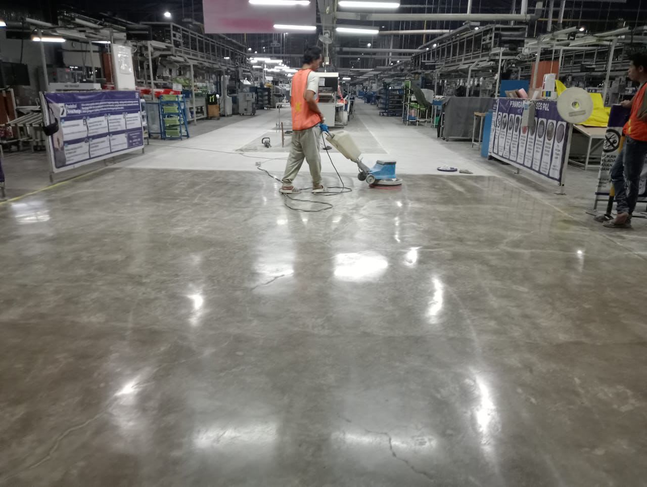 Poles Beton Industrial