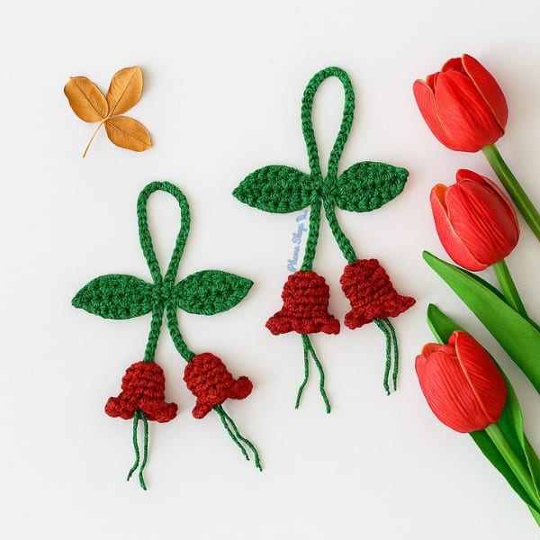 Gantungan kunci rajut model bunga lili
