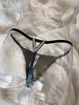 VS Lycra-Butter G-String V-Panty - C150 8