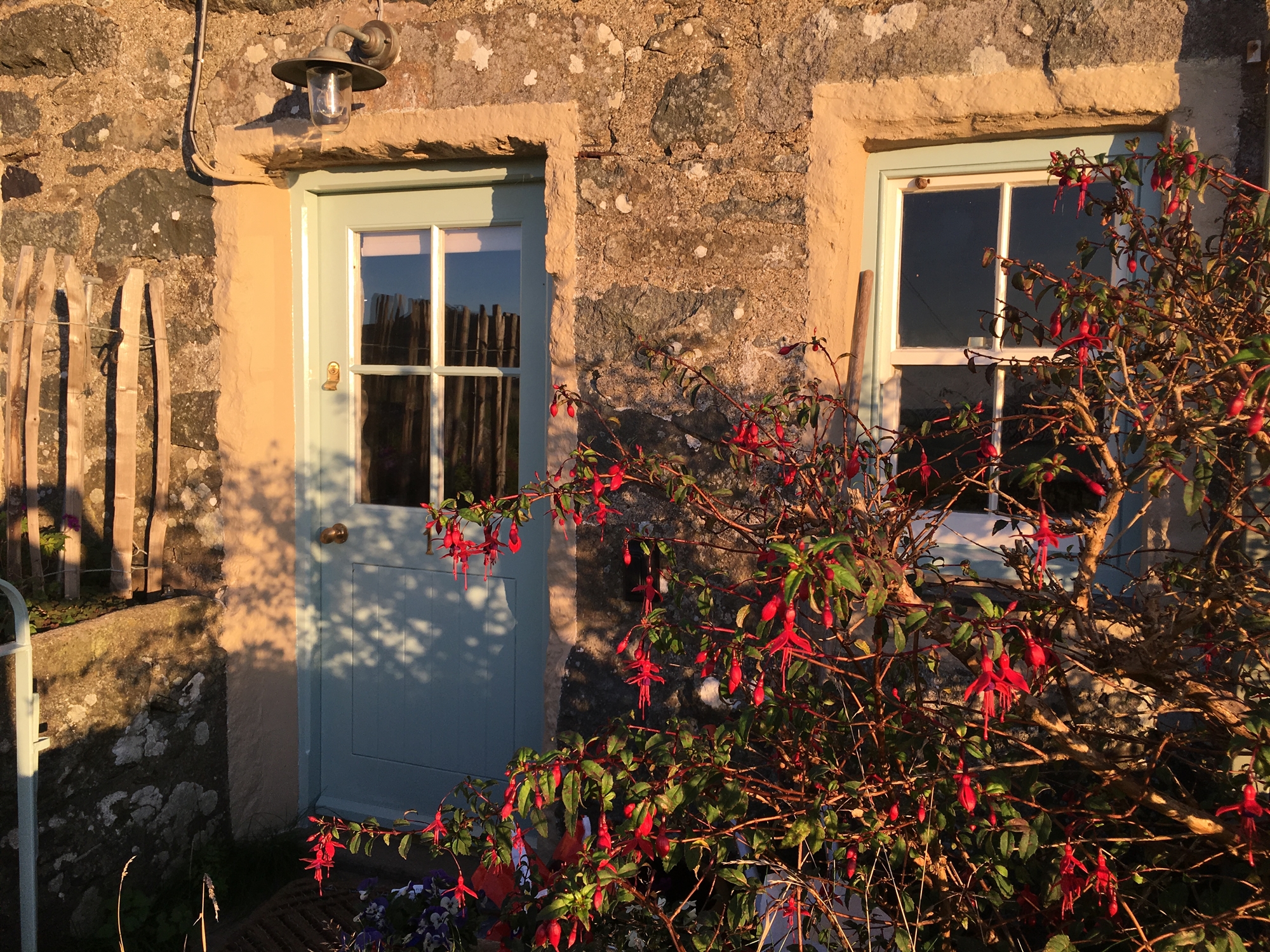 1 Bryn Tirion Exterior