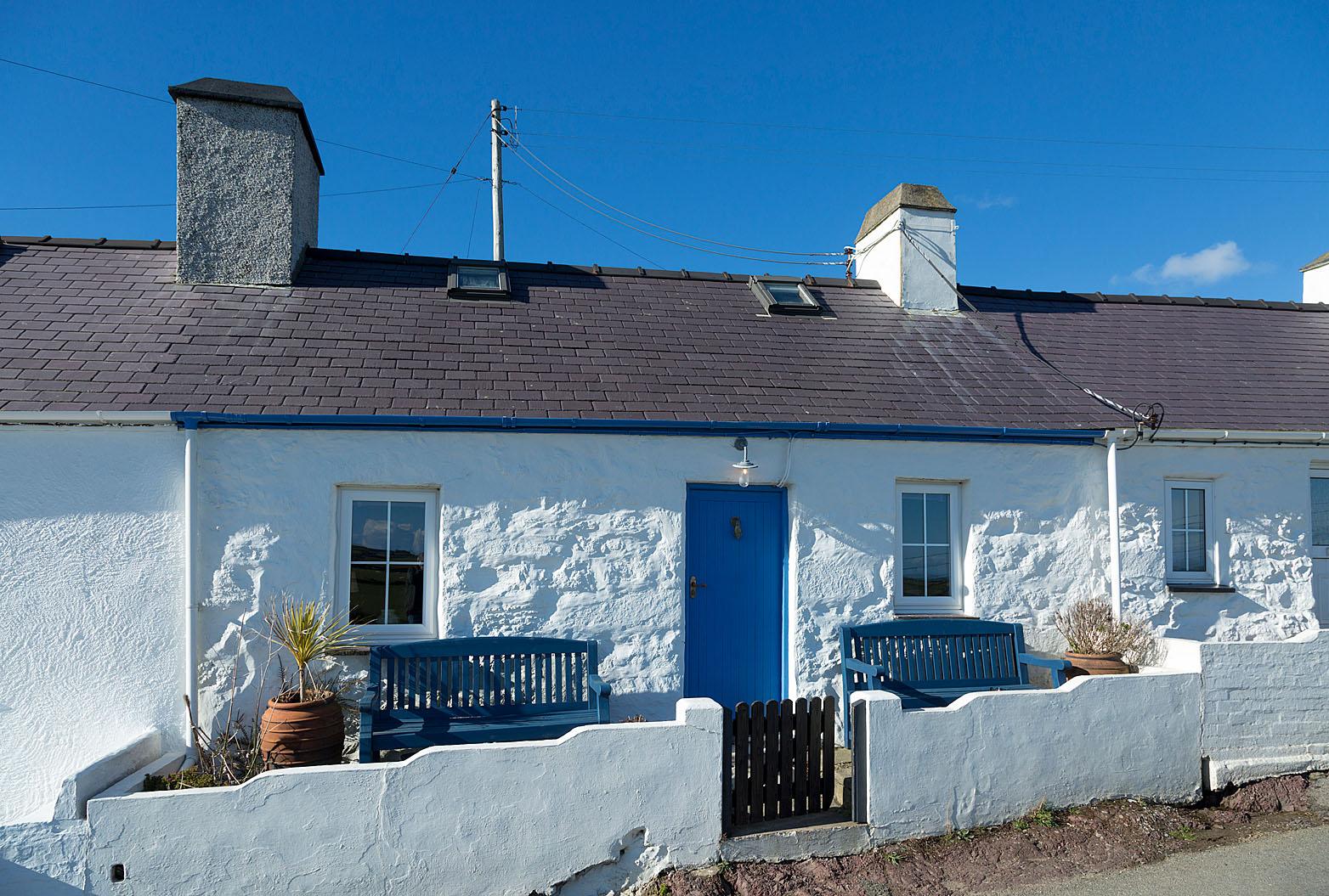 2 Bryn Chwilog