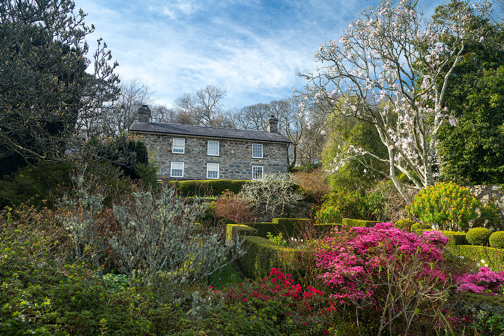 Plas yn Rhiw manor house entrance