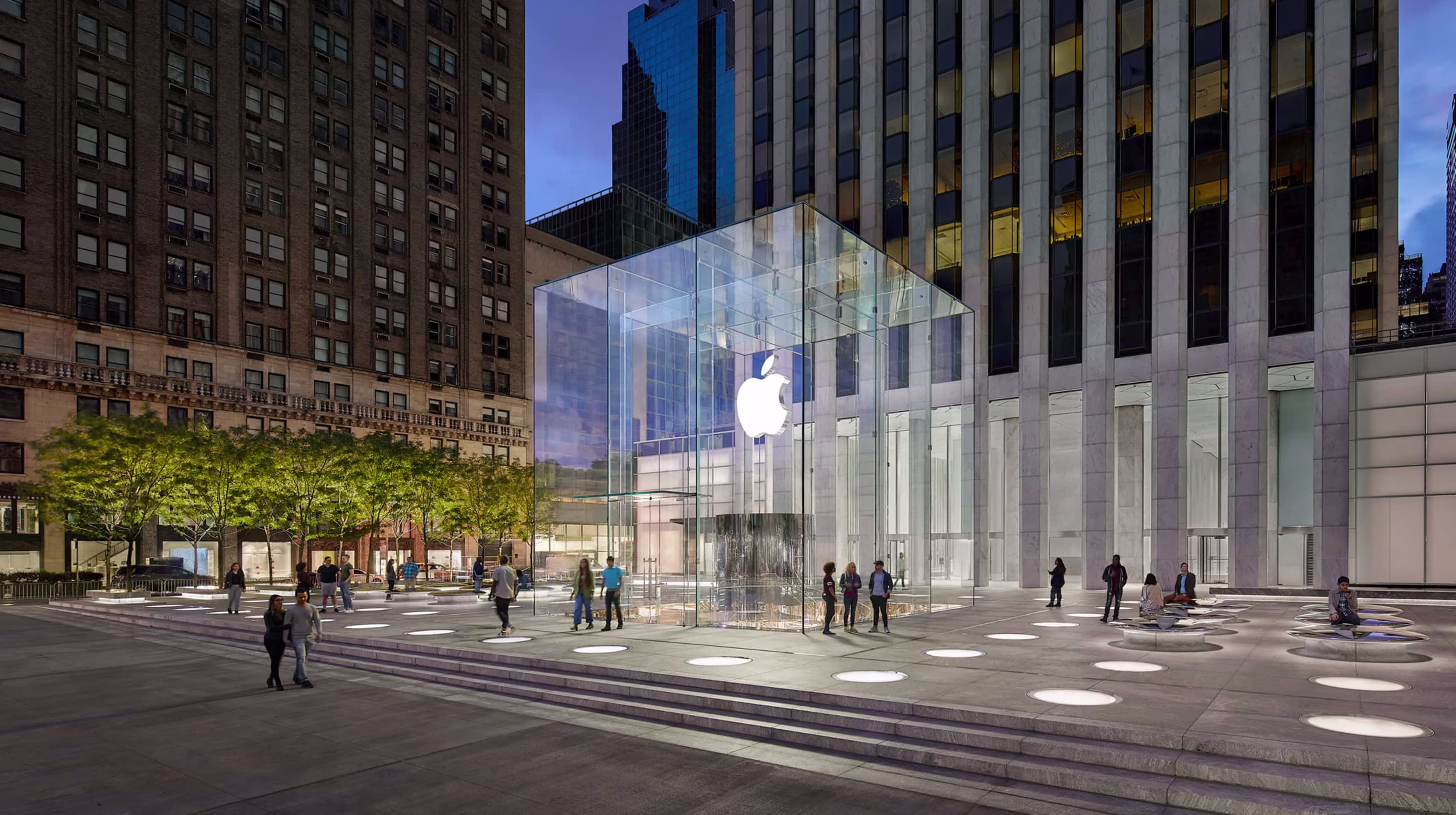 Apple vs. Tariffs: Navigating the Trade Storm