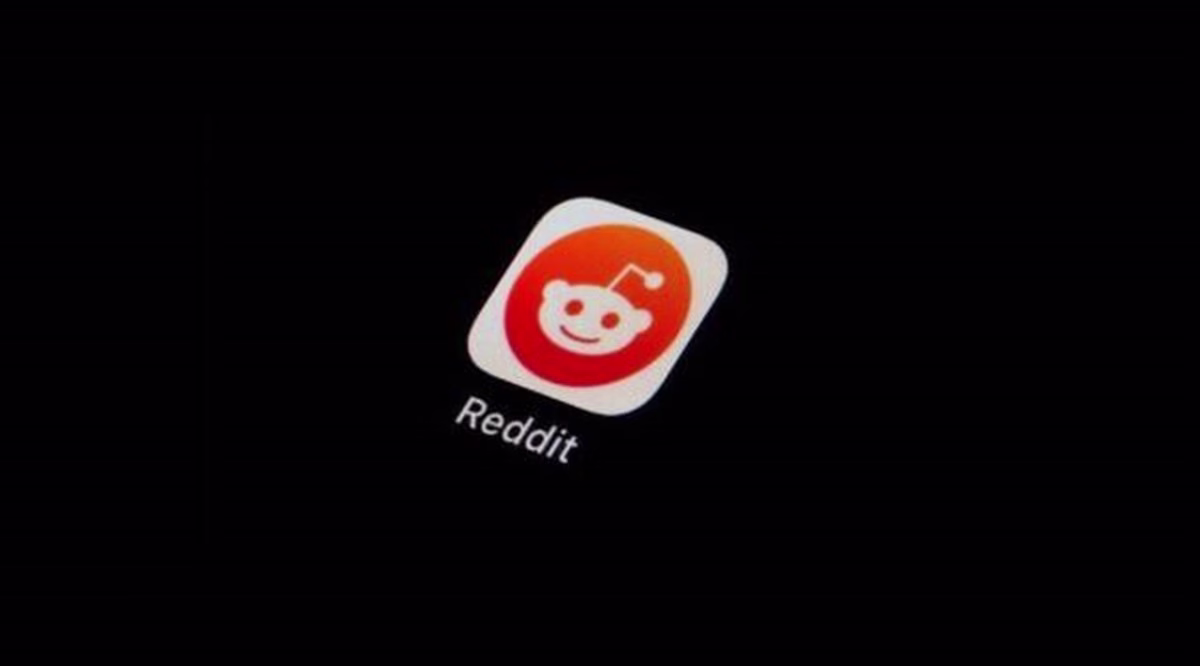 Reddit Integrates AI Answers: The End of 'Site:Reddit.com' Search?