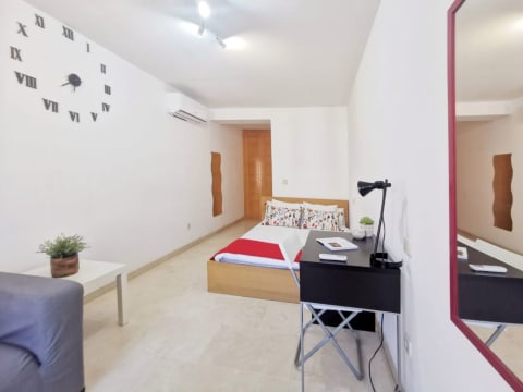 Great shared room in Bordadores, room in a shared flat in Madrid, photo 2