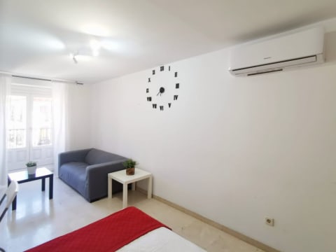 Great shared room in Bordadores, room in a shared flat in Madrid, photo 5