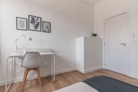 Furnished room in Preciados, room in a shared flat in Madrid, photo 5