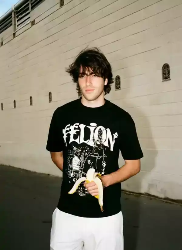 Banana Eating