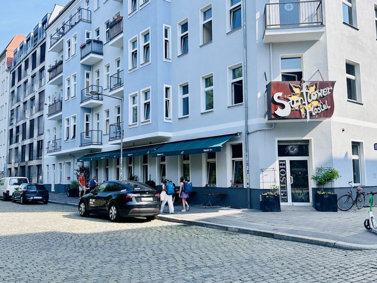 Sunflower Hostel Berlin, a charming, budget-friendly accommodation with a casual vibe and outdoor seating. Located conveniently close to Berghain.