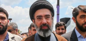 മൊജ്തബയ്ക്ക് ഗുരുതര പരിക്കെന്ന് അമേരിക്ക;  ഇറാനിയൻ നേതൃത്വം ഛിന്നഭിന്നമെന്നും അവകാശവാദം