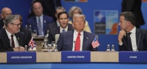 'യുദ്ധത്തിൽ അമേരിക്കയെ സഹായിച്ചില്ല, US നൽകിവരുന്ന സമ്പത്തിക സഹായം നിർത്തും'; നാറ്റോയ്ക്ക് ട്രംപിൻ്റെ വിമർശനം