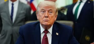 ഇറാൻ-യുഎസ് സംഘർഷം: വെടിനിർത്തൽ നീട്ടി ഡോണൾഡ് ട്രംപ്