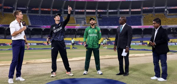 ഒരു പന്തുപോലും എറിഞ്ഞില്ല!; കനത്ത മഴയിൽ ന്യൂസിലാൻഡ്-പാകിസ്താൻ സൂപ്പർ 8 പോരാട്ടം ഉപേക്ഷിച്ചു