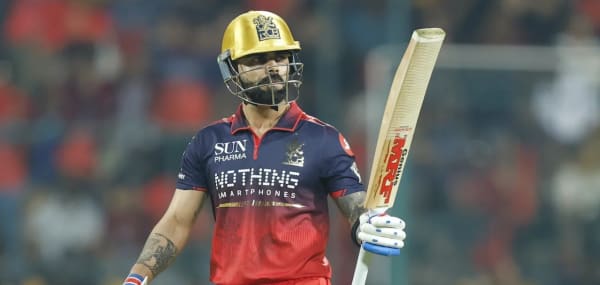 ദ റിയല്‍ ചേസ് മാസ്റ്റര്‍! ഫിഫ്റ്റിയില്‍ പിറന്നത് റെക്കോർഡ്, ചരിത്രത്തിലെ ഒരേയൊരു താരമായി കോഹ്‌ലി