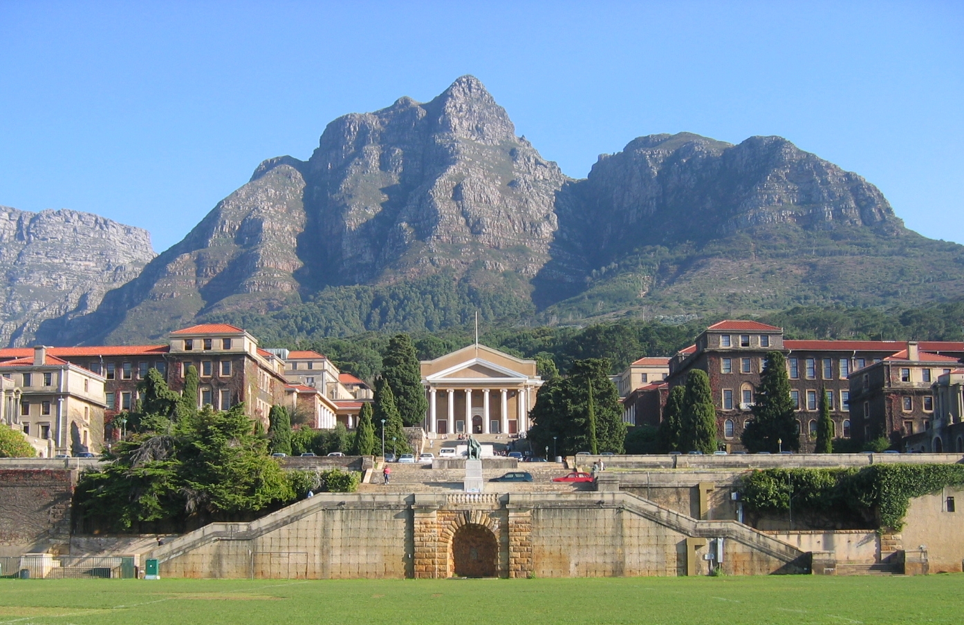 capetownimg.jpg