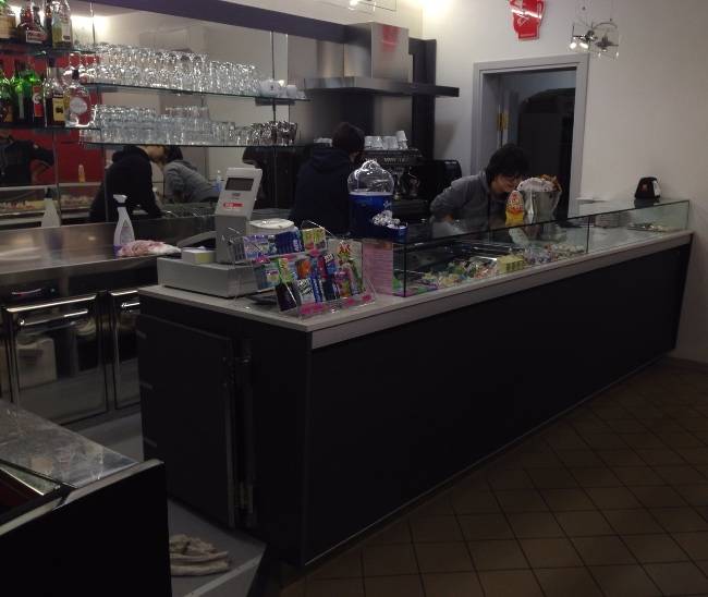 Coffee Shop and Gelato Shop in Padua