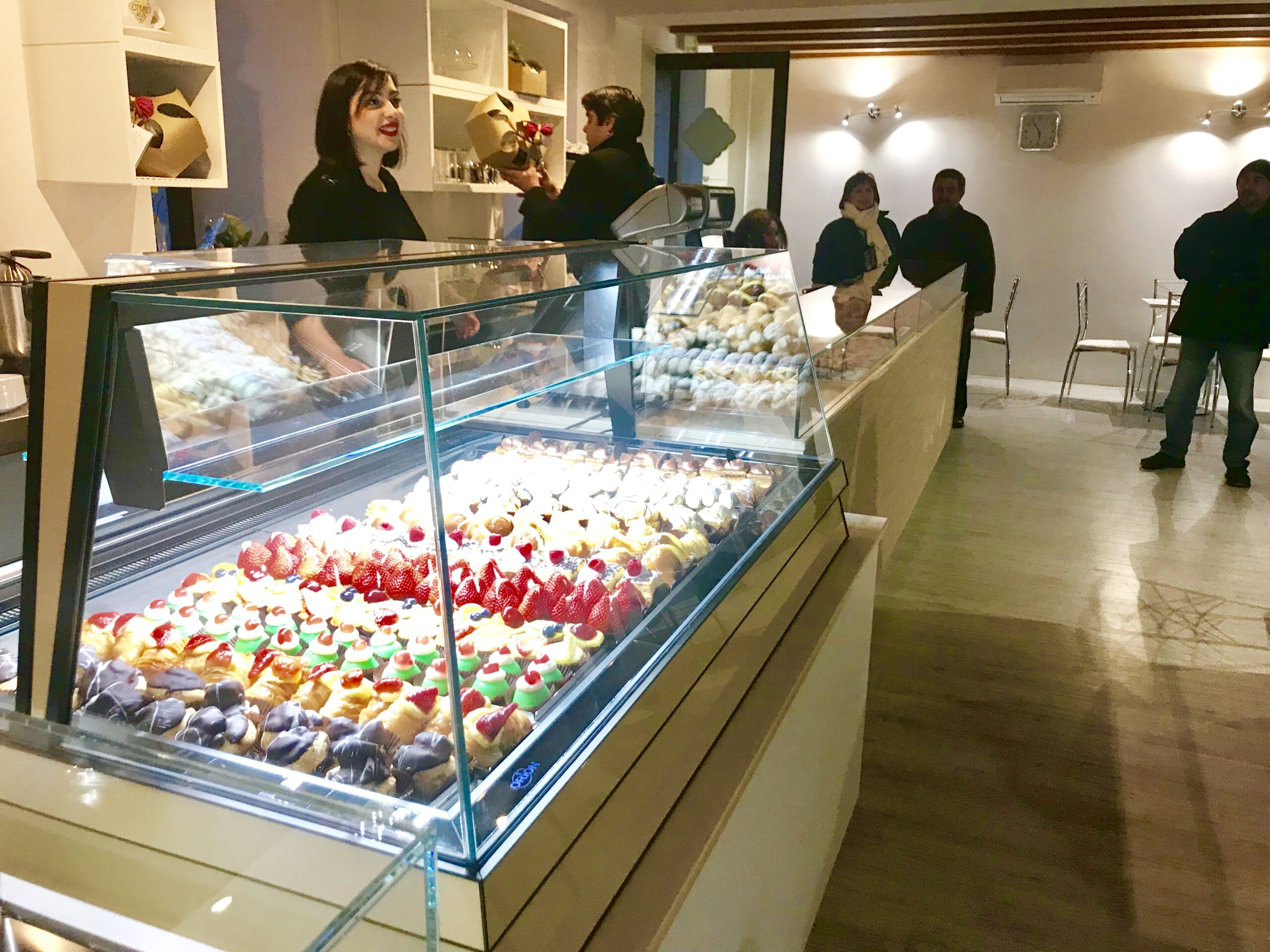 Pastry, Gelato and Bar Aviano