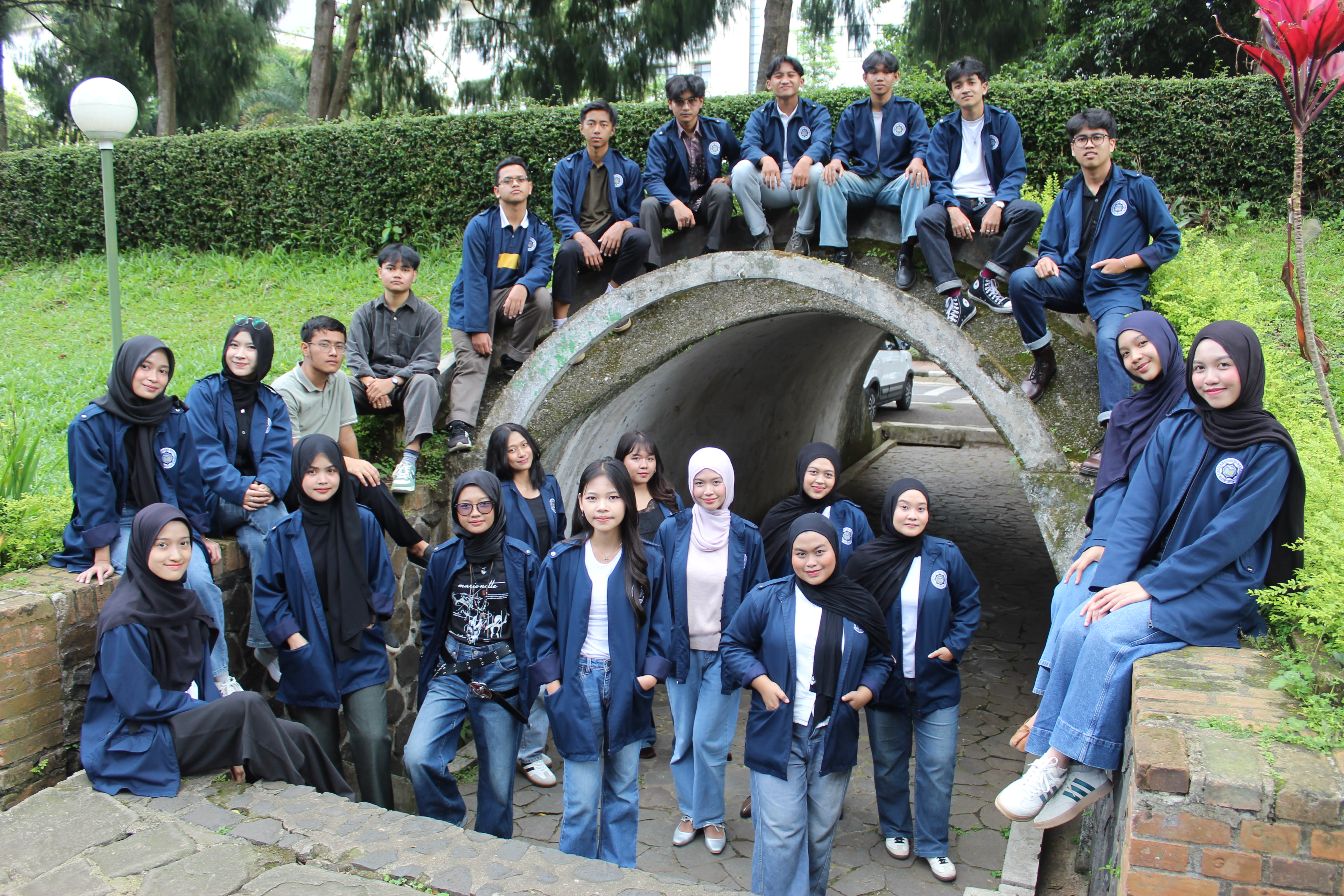 Foto Departemen Ilmu dan Komunikasi