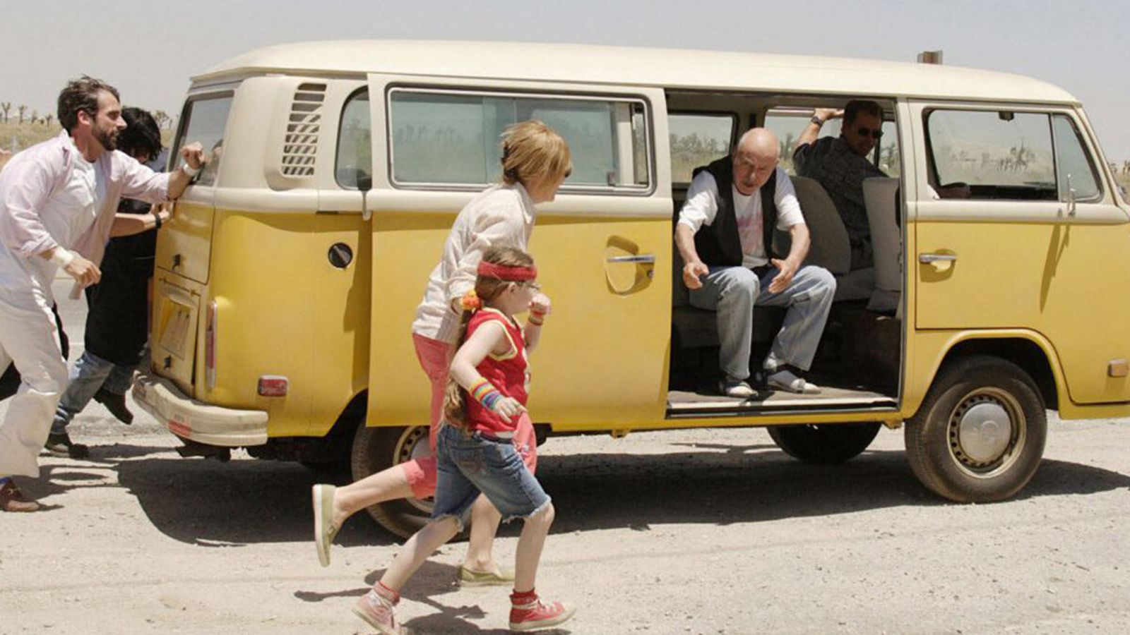 LittleMissSunshineFilmStill_1200x900_01.jpg Hero