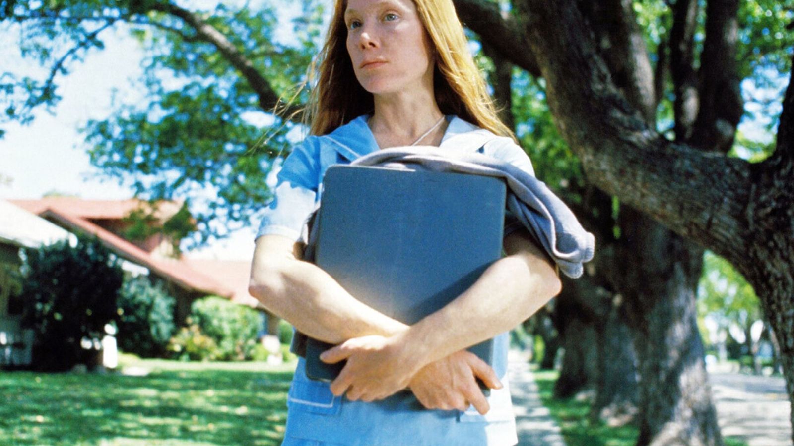 CarrieFilmStill_1200x900_01.jpg Hero