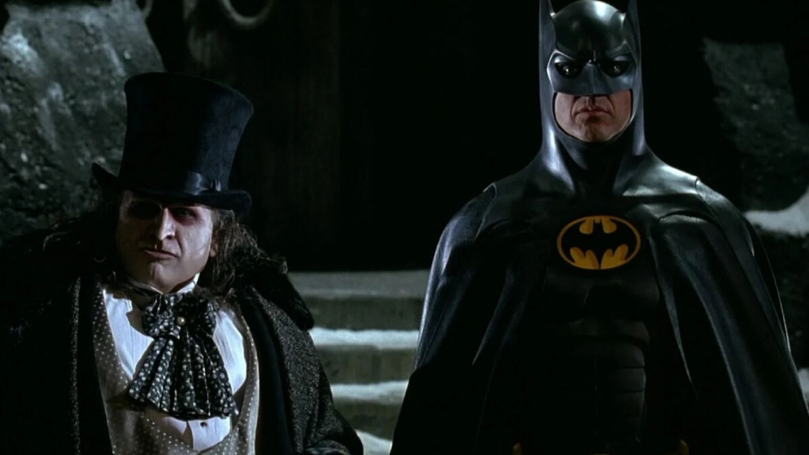 batman-returns-1200x900.jpg Hero