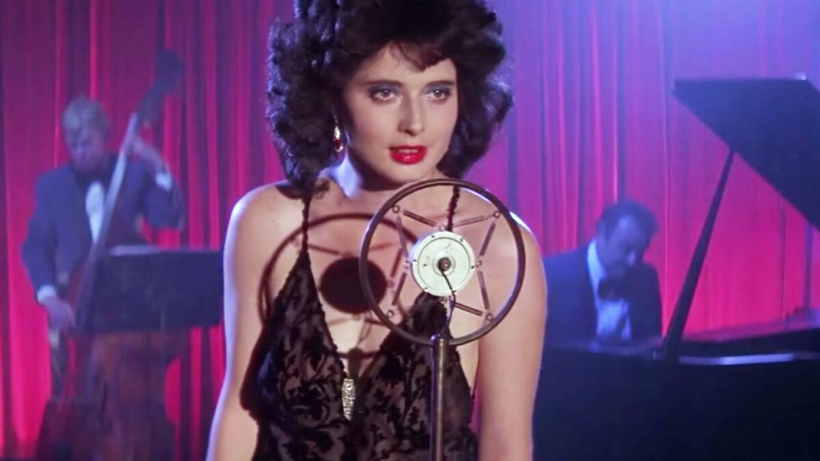 blue-velvet.jpg Hero