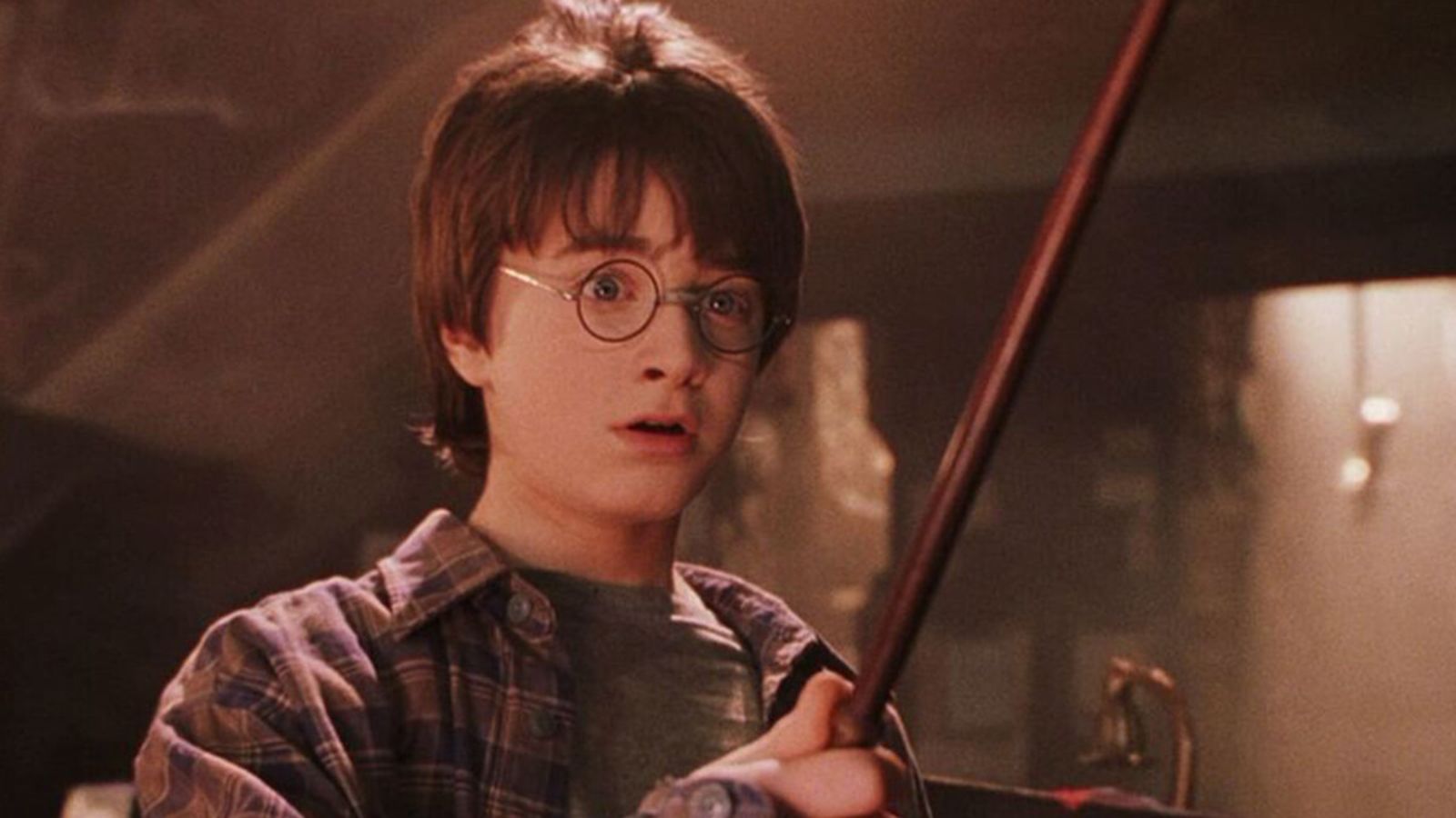 HarryPotterSorcererStoneFilmStill_1200x900.jpg Hero