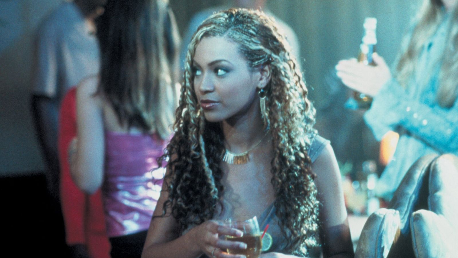 Carmen_1920x1080.jpg Hero