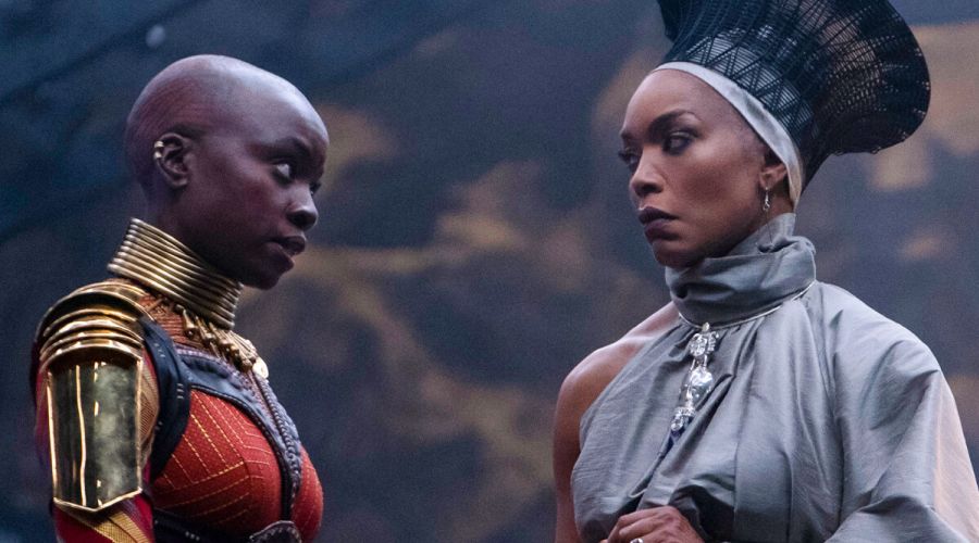 black-panther-wakanda-forever-filmstill-1200x900.jpg