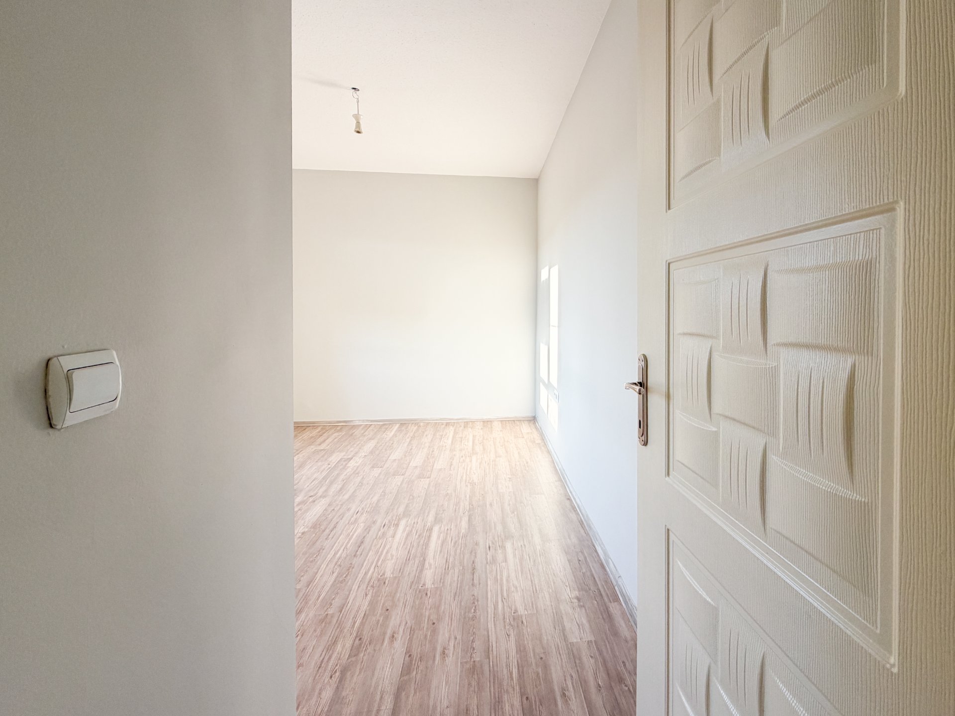 Şeker Toki'de 3+1 Odalı Site İçersinde Uygun Fiyatlı Daire - 14