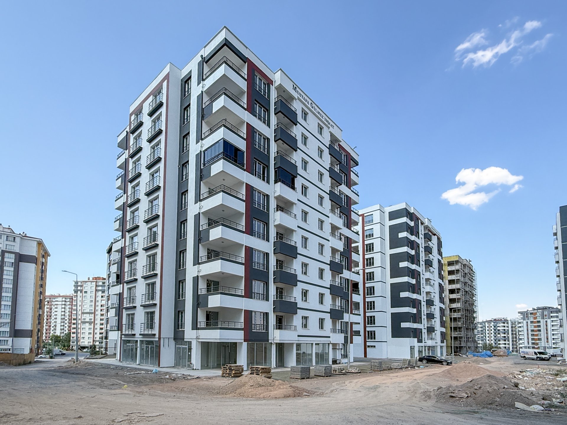 Çift Balkonlu, Çift Banyolu Lüks 3+1 Küçük Alide