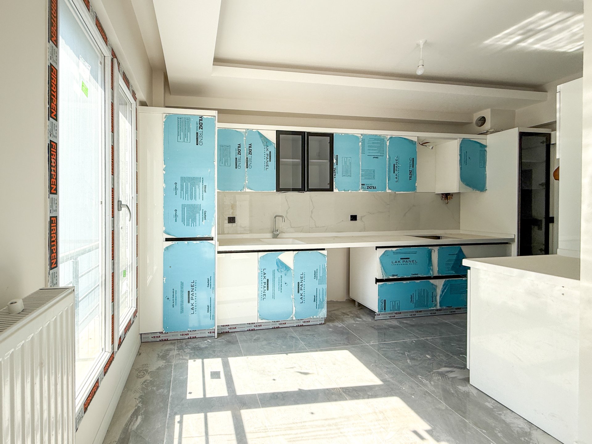 Çift Balkonlu, Çift Banyolu Lüks 3+1 Küçük Alide - 9