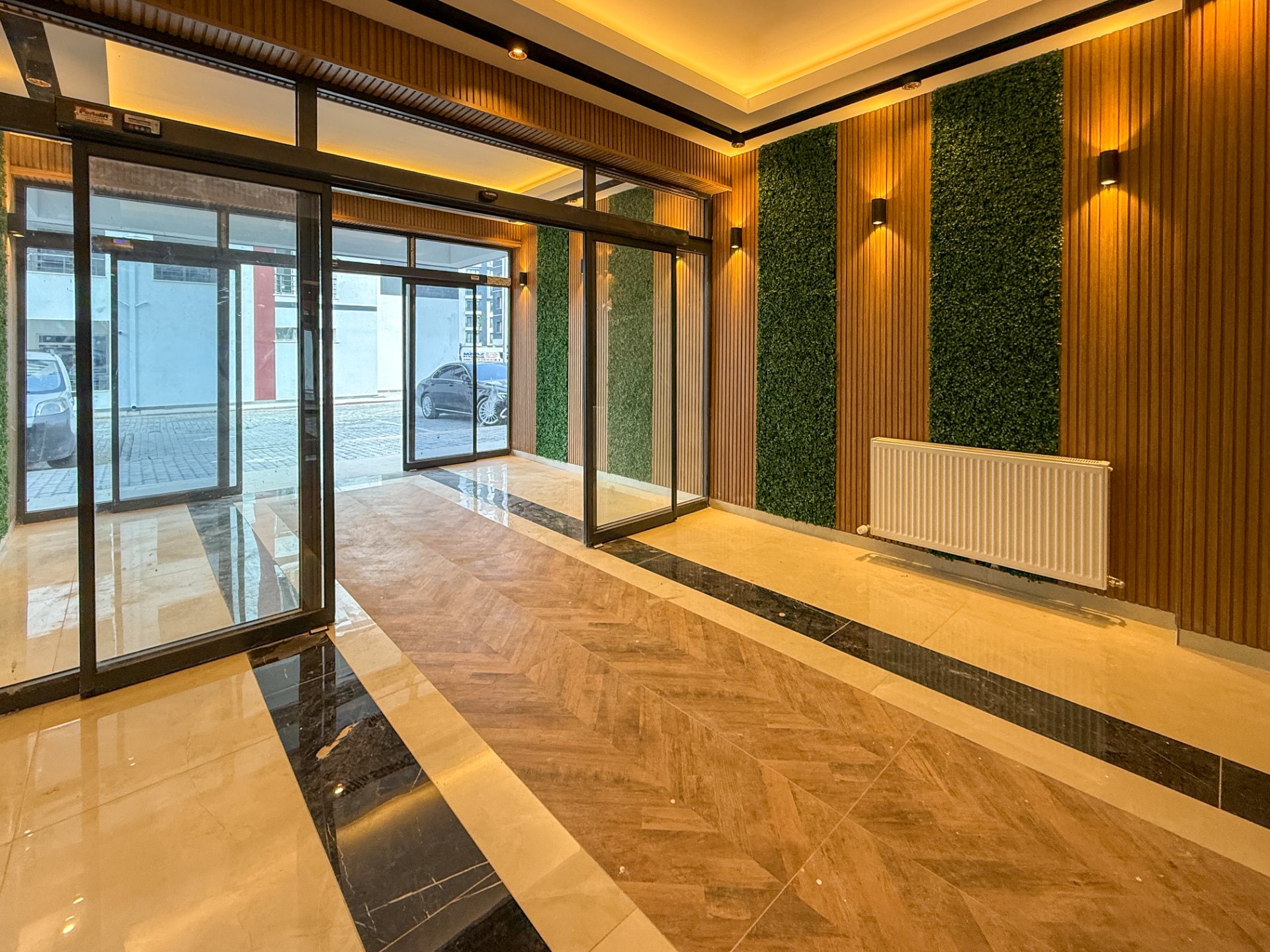 Çift Balkonlu, Çift Banyolu Lüks 3+1 Küçük Alide - 25