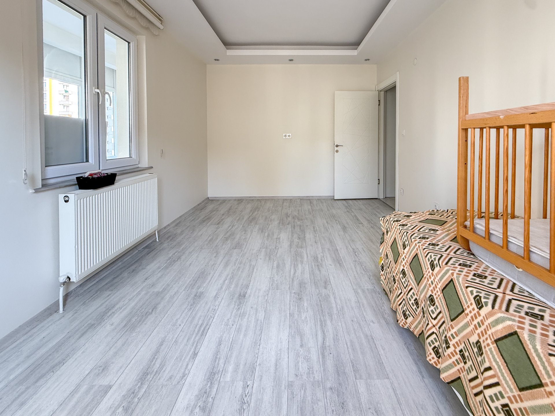 Gültepe'de 220m2 3+1 Odalı Full Yapılı Daire - 15