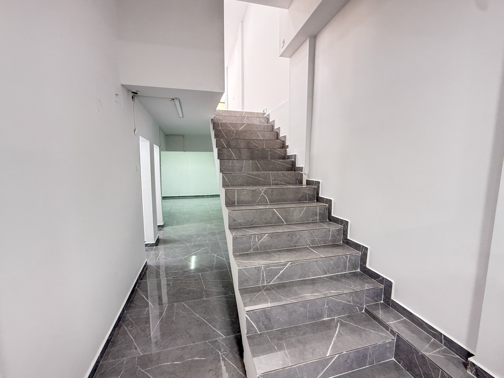 Yeni Adliye Arkasında Kiralık 230m2 Dükkan - 17