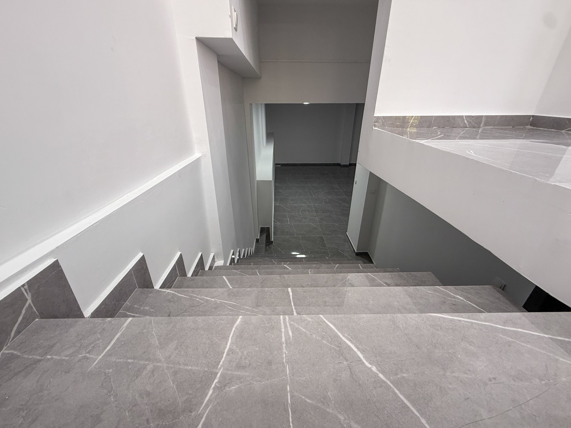 Yeni Adliye Arkasında Kiralık 230m2 Dükkan - 19