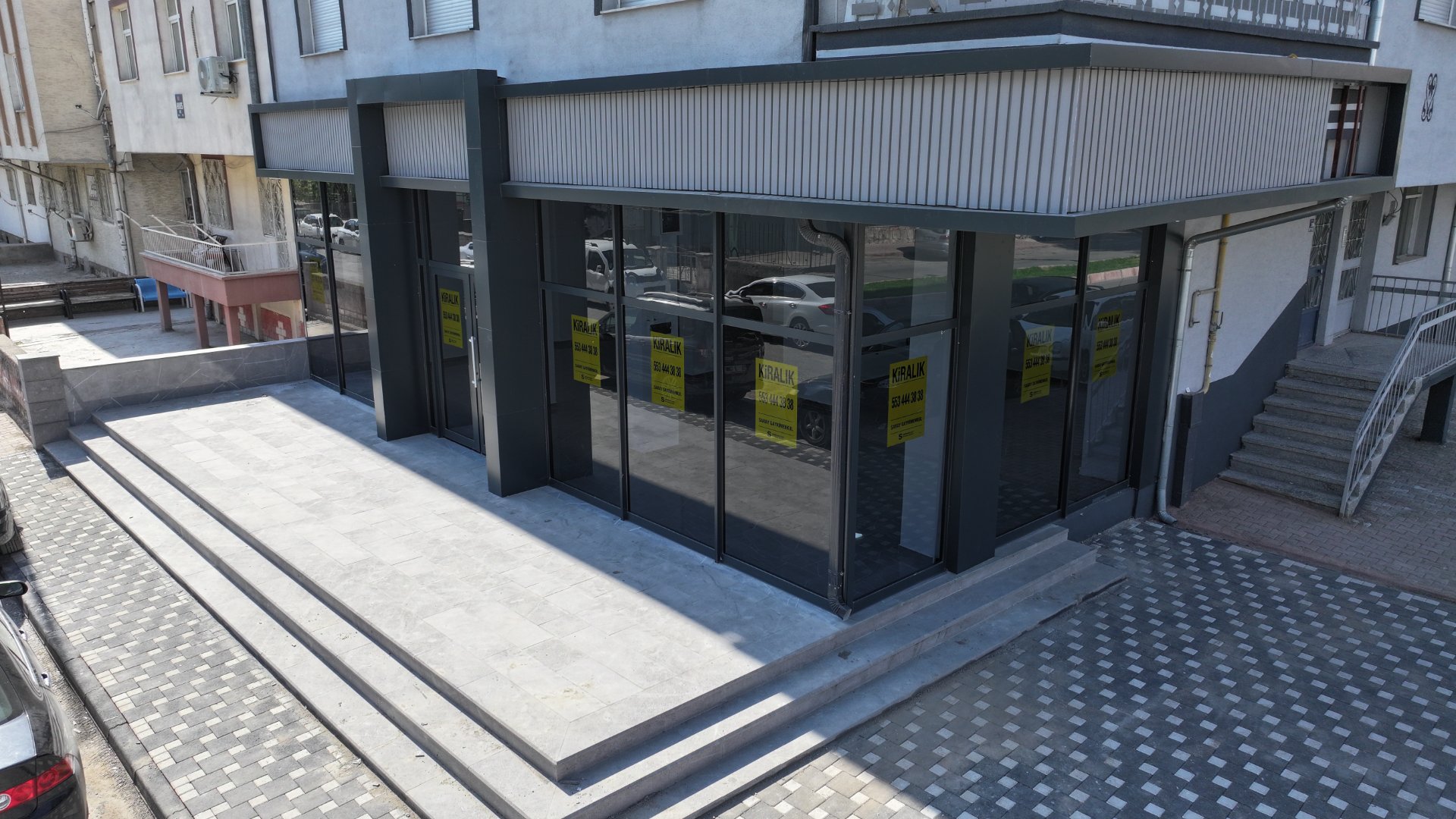 MEVLANA MAHALLESİNDE SATILIK 300 m² İŞ YERİ - 24