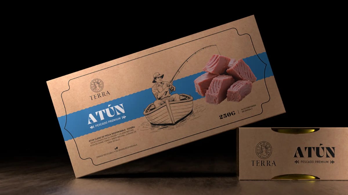 Bodegón del packaging de atún premium de la marca gourmet Terra sobre fondo oscuro, de Diseño Gráfico y Motion Graphics en TRAZOS