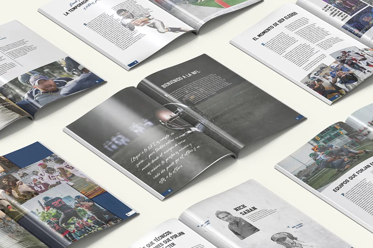Revista Del campus al estadio abierta por el reportaje ¿Y si no llego? junto a la portada, de Patricia Serrano, alumna de Diseño Gráfico y Motion Graphics en TRAZOS
