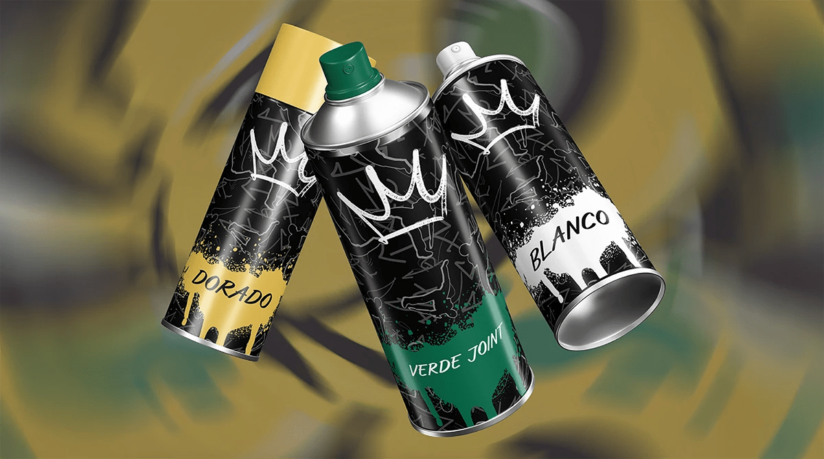Latas de spray Dorado, Verde Joint y Blanco del festival Nación Rap, de Hugo Sánchez Herrero, alumno de Diseño Gráfico y Motion Graphics en TRAZOS
