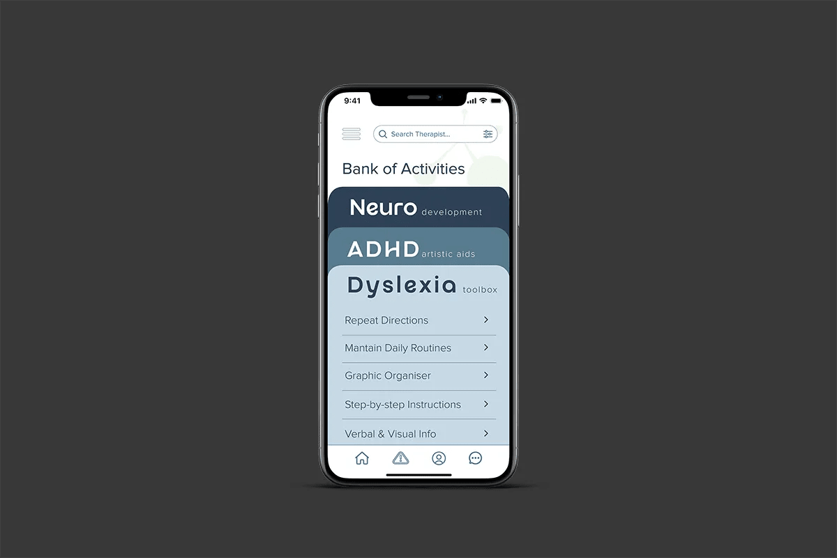 Composición en perspectiva de varias pantallas de la app Neuro Kids como login, banco de actividades y perfil de terapeuta, de Diana Barrero, alumna de UX/UI/Web en TRAZOS