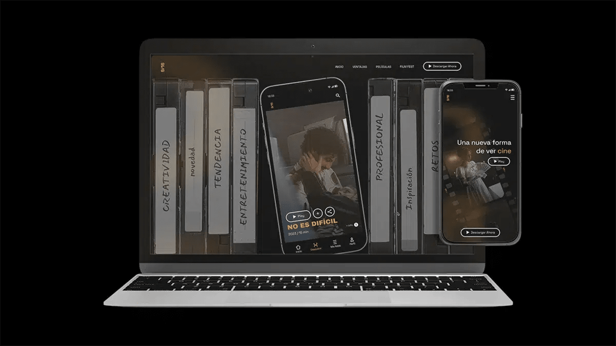 Mockup con cinco pantallas de la app Moodyplan: calendario, mascota y notas, de Esther García Ventosa, alumna de UX/UI/Web en TRAZOS