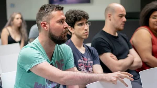 Presentación de los Trabajos de Fin de Carrera.