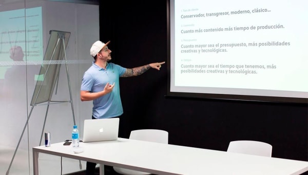 Rubén Sánchez: »Debes definir qué tipo de diseñador quieres ser».